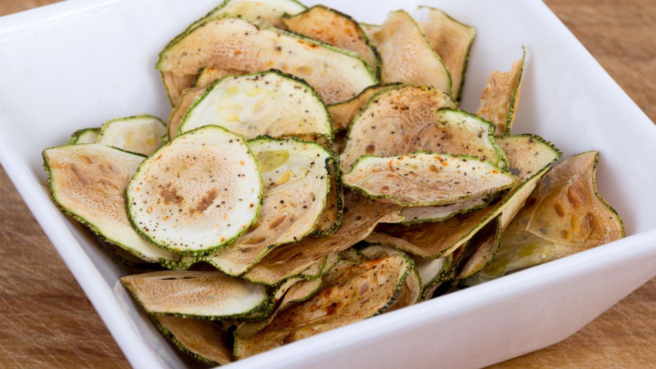 Zucchini squash thin chips baked in oven