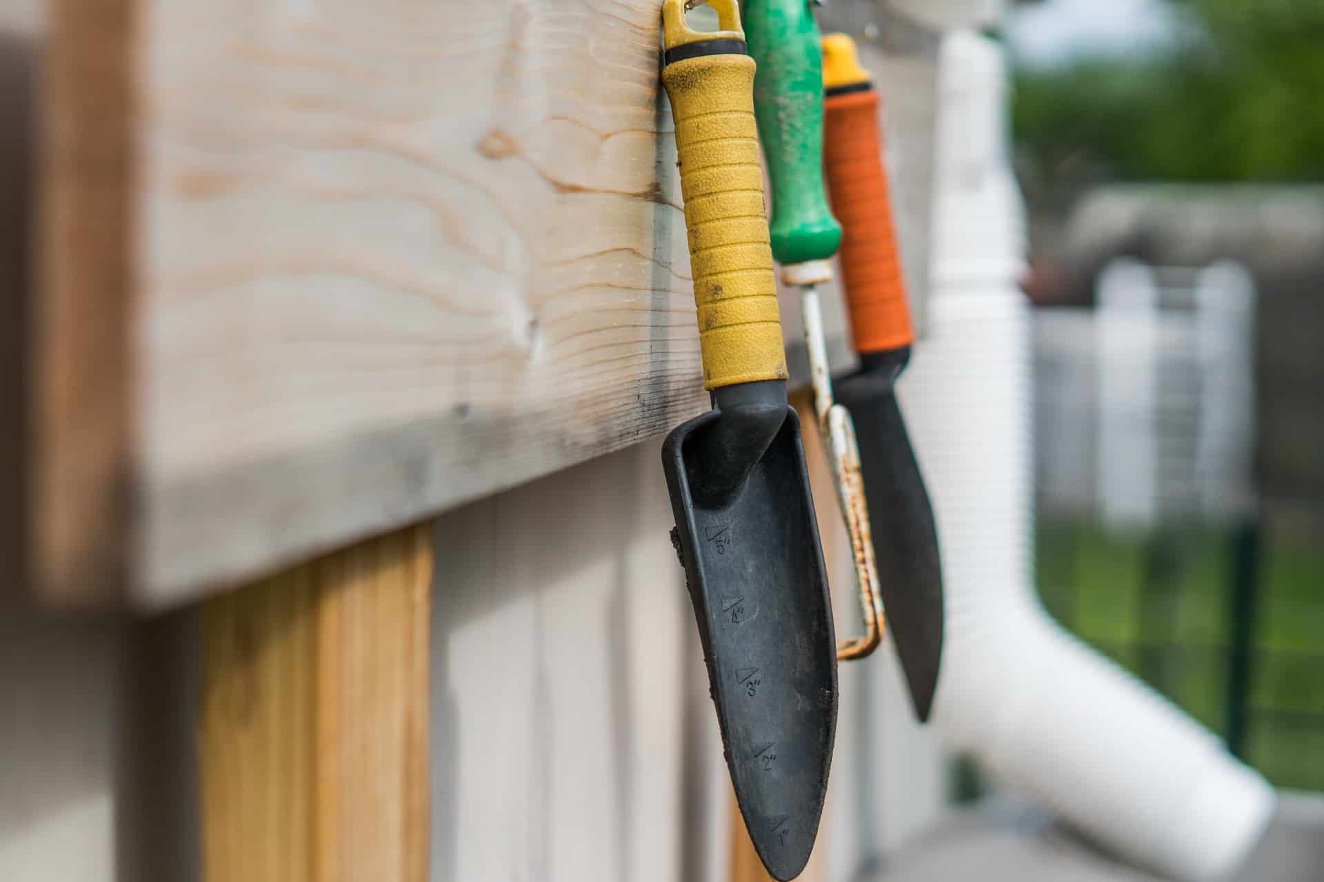 Gardening hand tools