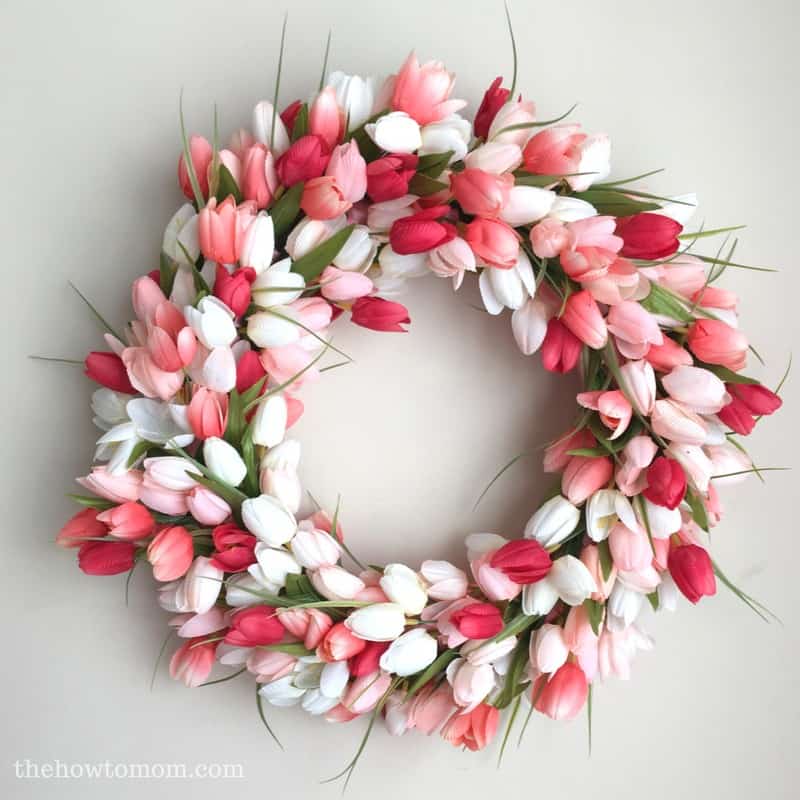 DIY tulip wreath