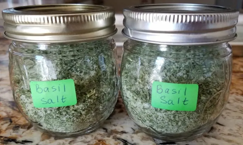 Basil salt in small jars