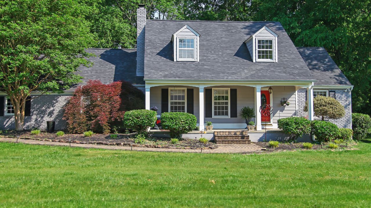 Panoramic view of beautiful house and garden on spring in Nashville ,Tennessee USA