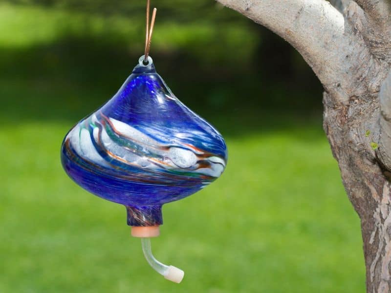 Beautifull blown glass hummingbird feeder