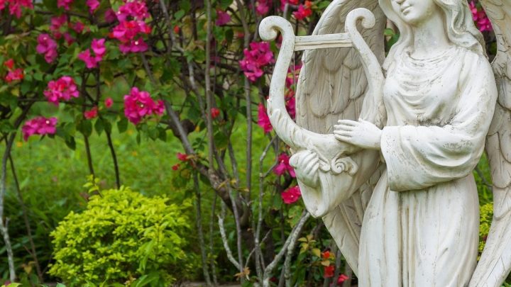 5 Adorable Garden Angels To Bring Peace And Harmony To Your Garden