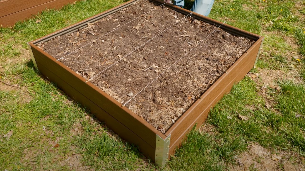 Composite raised garden beds