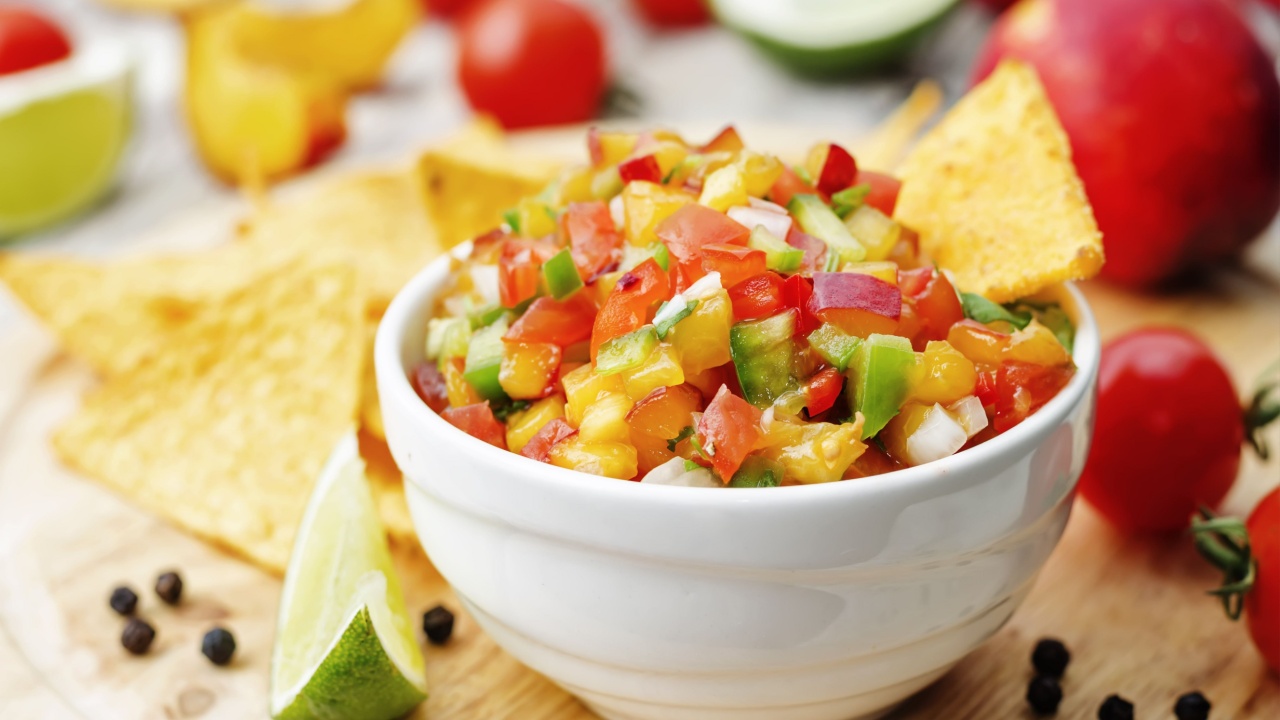 peach salsa