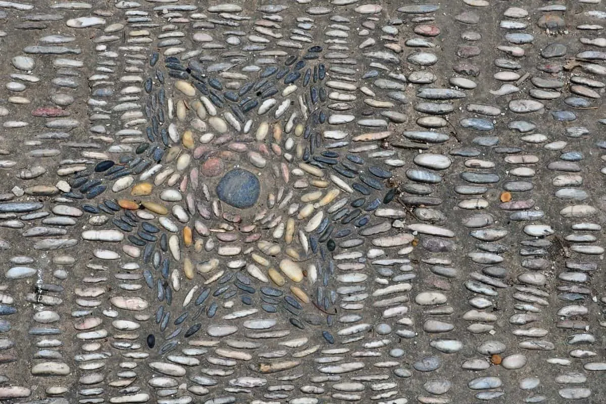 star shaped river rock mosaic