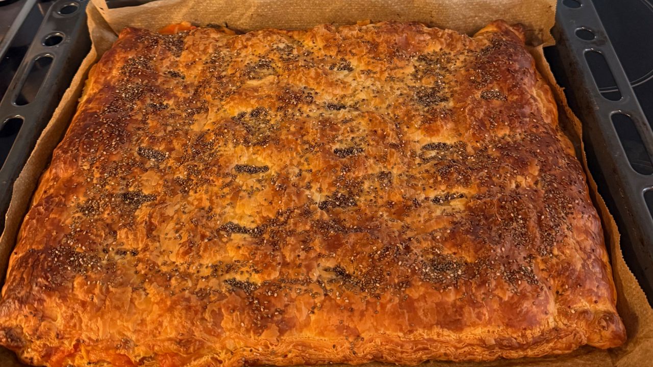 Ntomatopita (tomato pie)