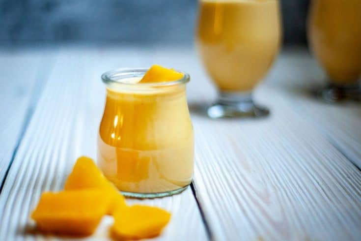 peach mango smoothie