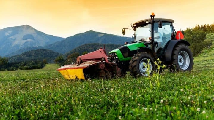 What Is The Best Garden Tractor for Hills