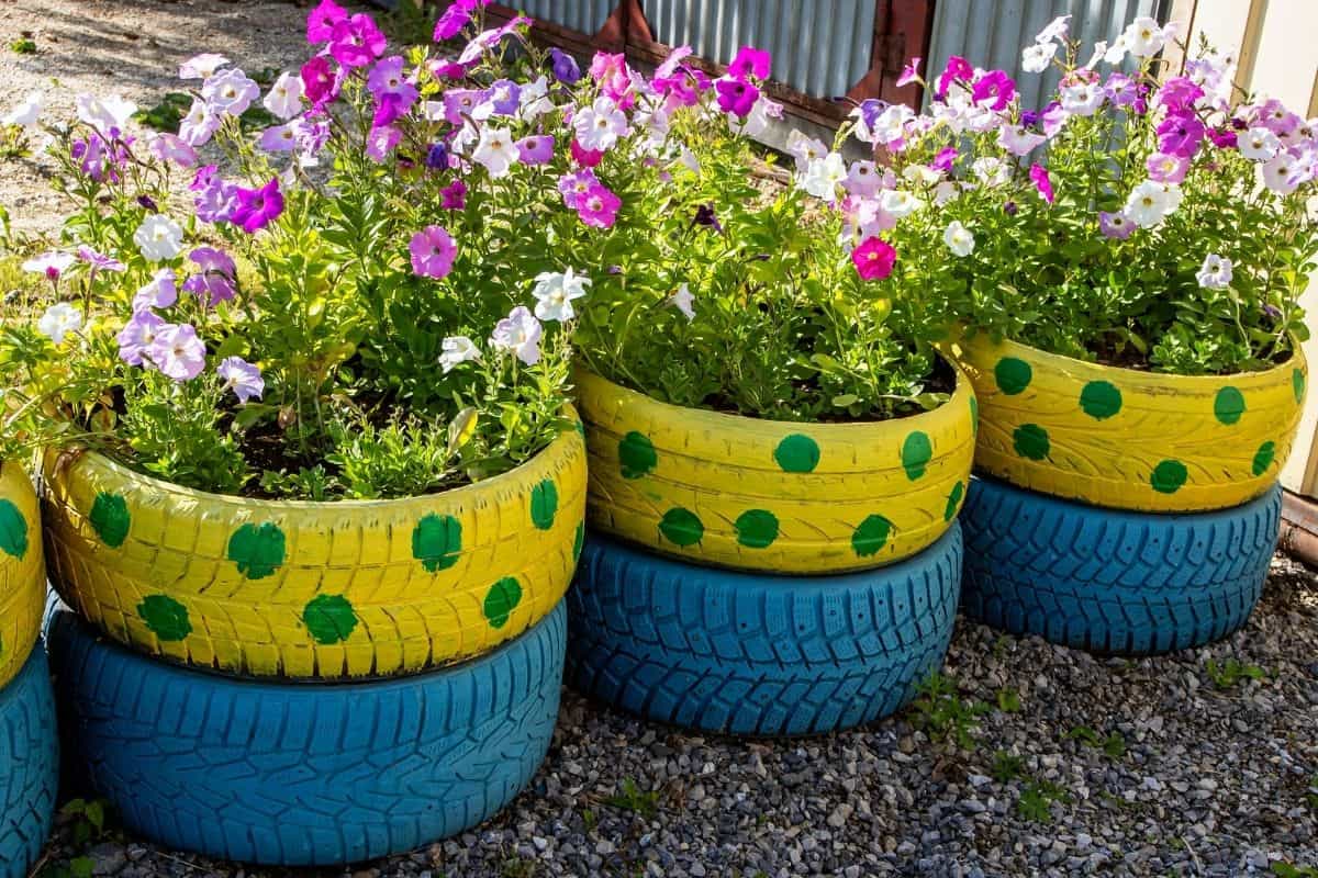 decorated car tire planters
