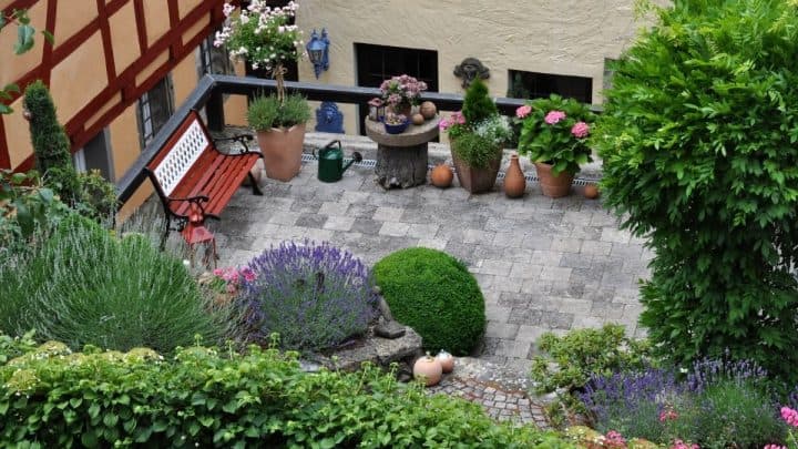 9 Creative Rooftop Garden Design Ideas -The Sky Is The Limit