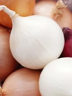 a basket of onions