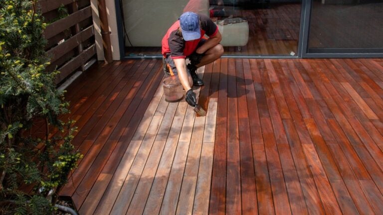 Staining-Outdoor-Deck
