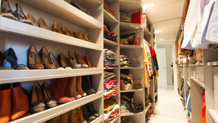 The Psychology Behind Hoarding: 14 Factors That Fuel the Clutter