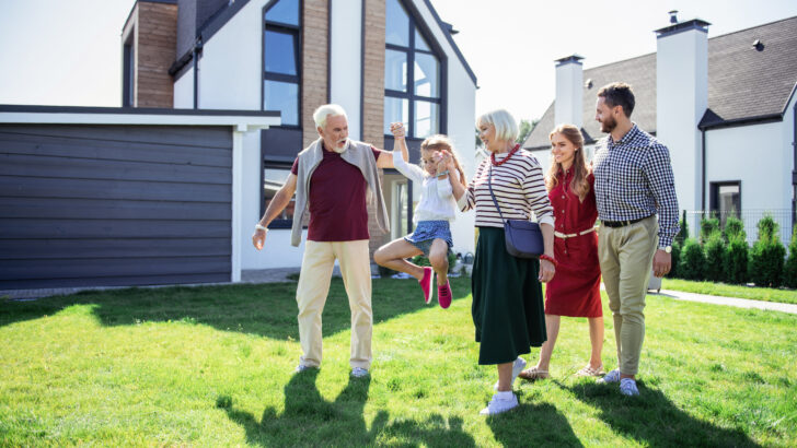 What Future Home Sellers Are Most Unrealistic About, According to Past Sellers