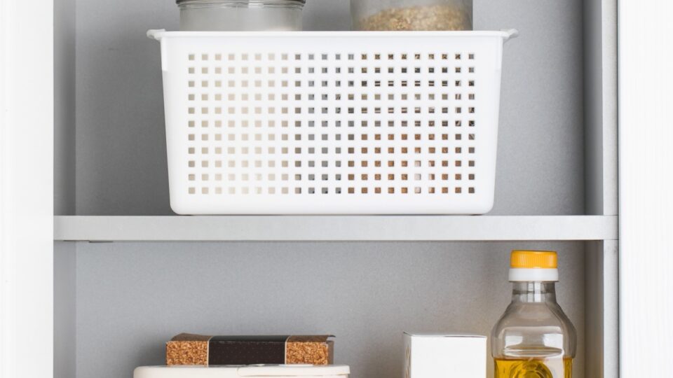 15 Smart Ways To Organize Your Home With Baskets And Bins