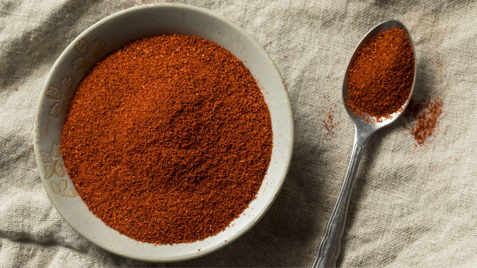 Dry Organic Red Smoked Paprika in a Bowl