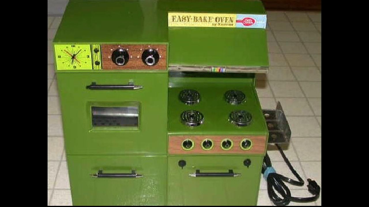 Easy-Bake Oven
