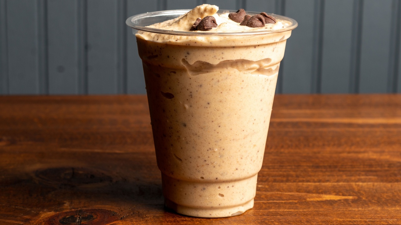 Peanut butter banana smoothie with chocolate chips