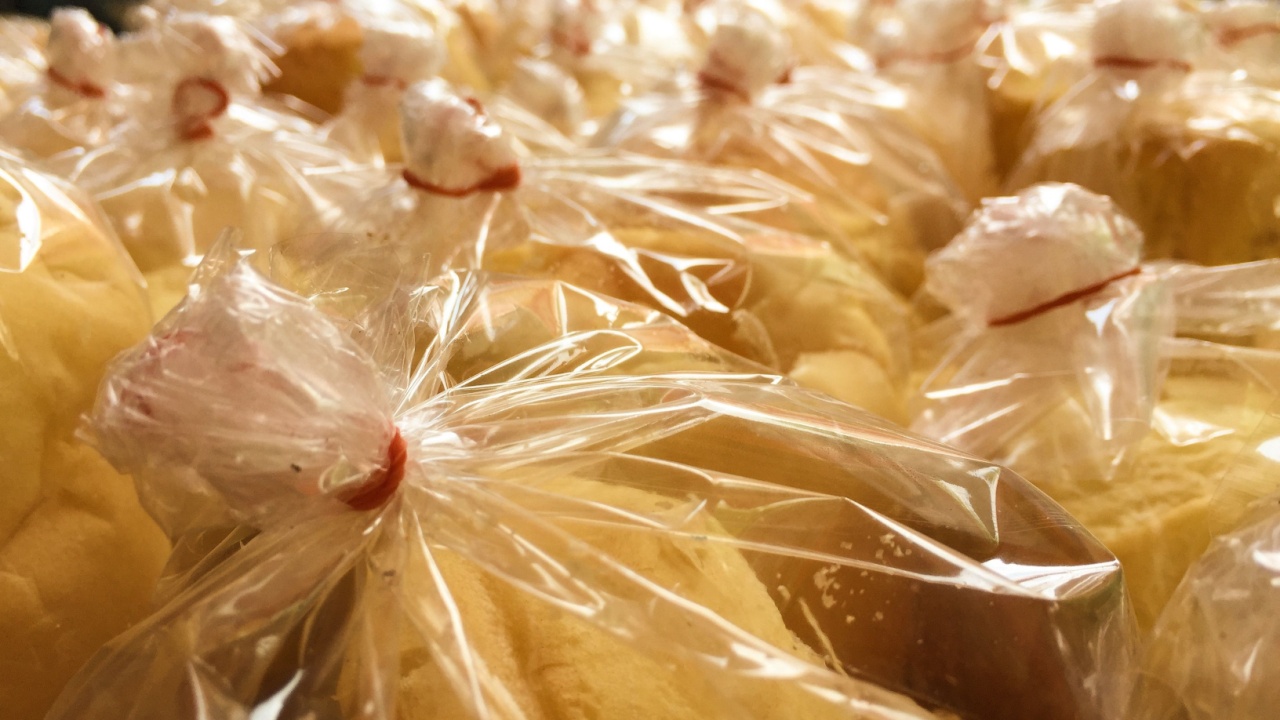 Many breads, Many yellow breads bakery.