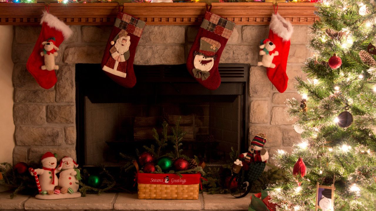 Christmas Tree And Fireplace With Christmas Stockings