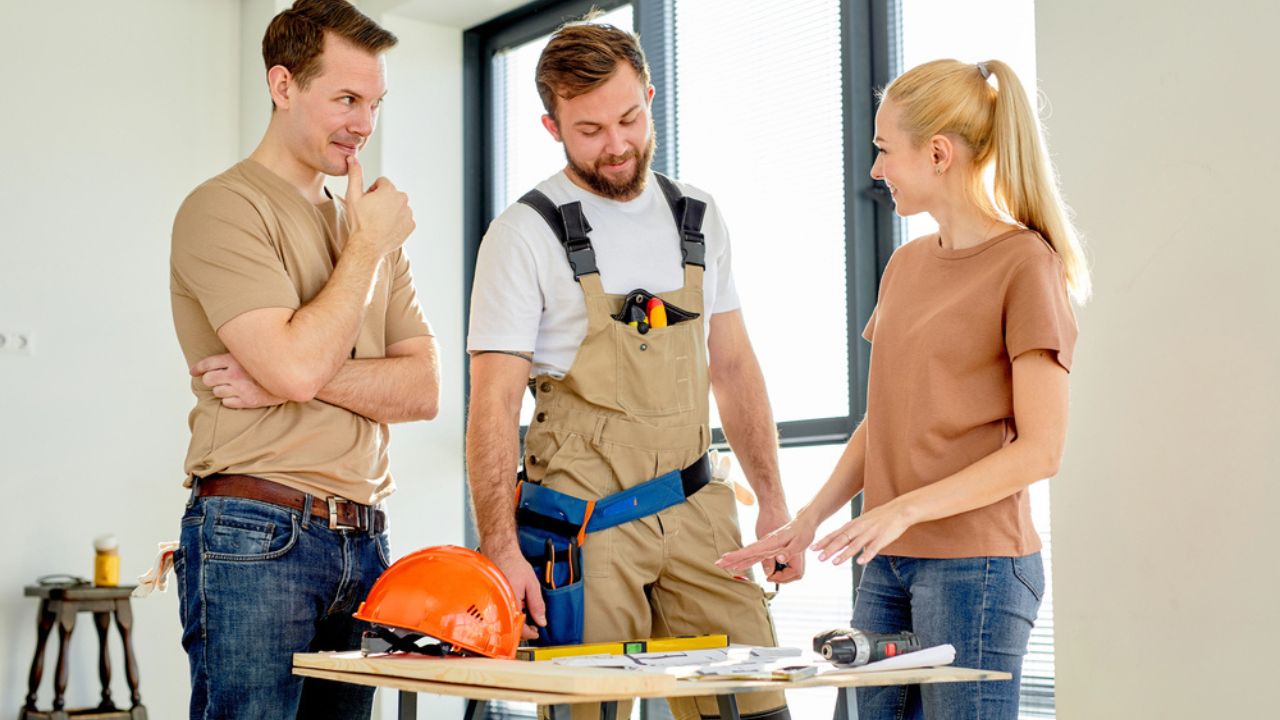 Female Client Explain Requests And Ideas How She Wants To Arrange The Layout Of New House