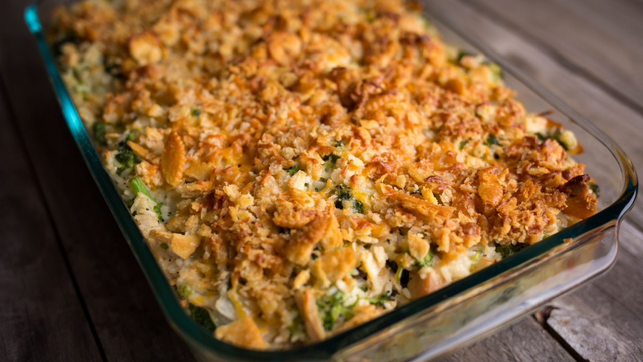 Turkey casserole with broccoli, rice and crumbled crackers