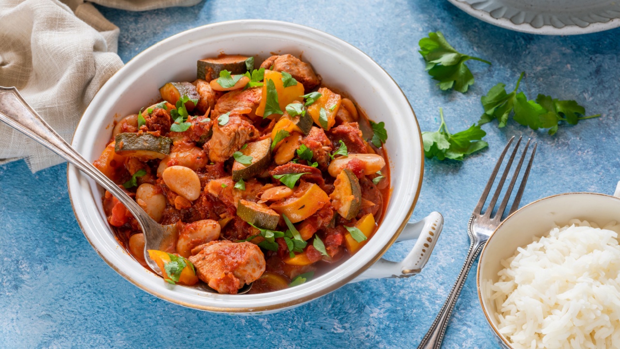 Spanish chicken stew with red wine, chorizo and vegetables