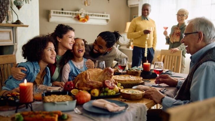Neurodivergent Families: 4 Smart Tips for Surviving the Holidays