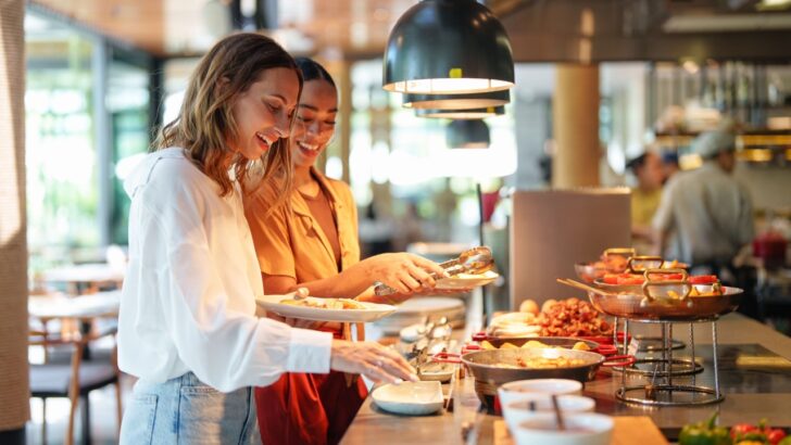 19 Foods Not Worth Eating at the Buffet