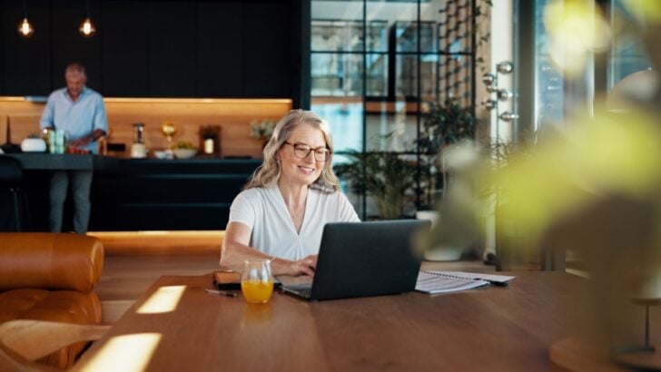 16 Jobs Perfect for Retirees They Can Do At Home