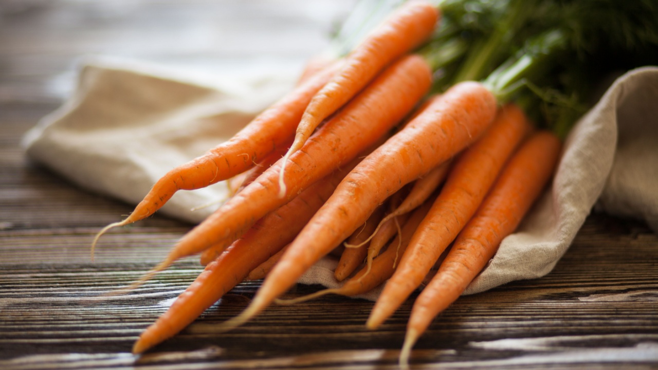 Fresh organic carrot