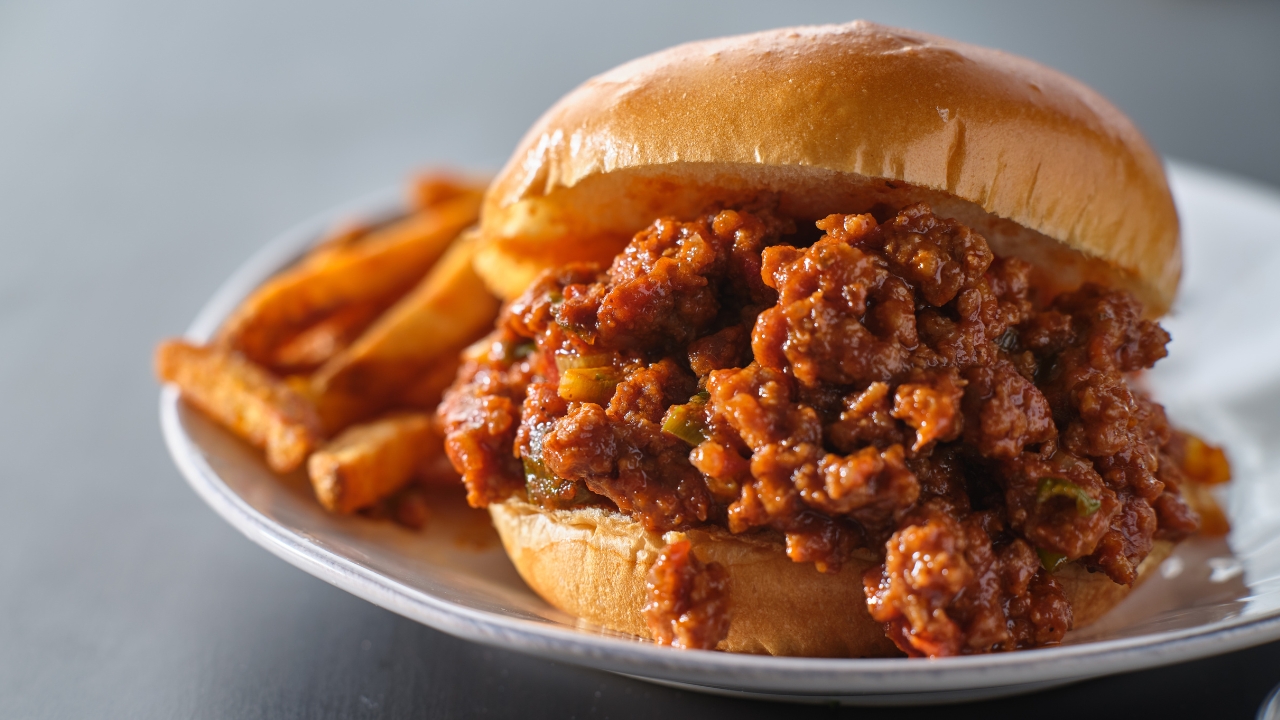 a sloppy Joe sandwich