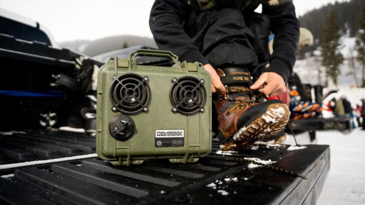 16 Gifts for the Outdoor Enthusiast on Everyone’s List