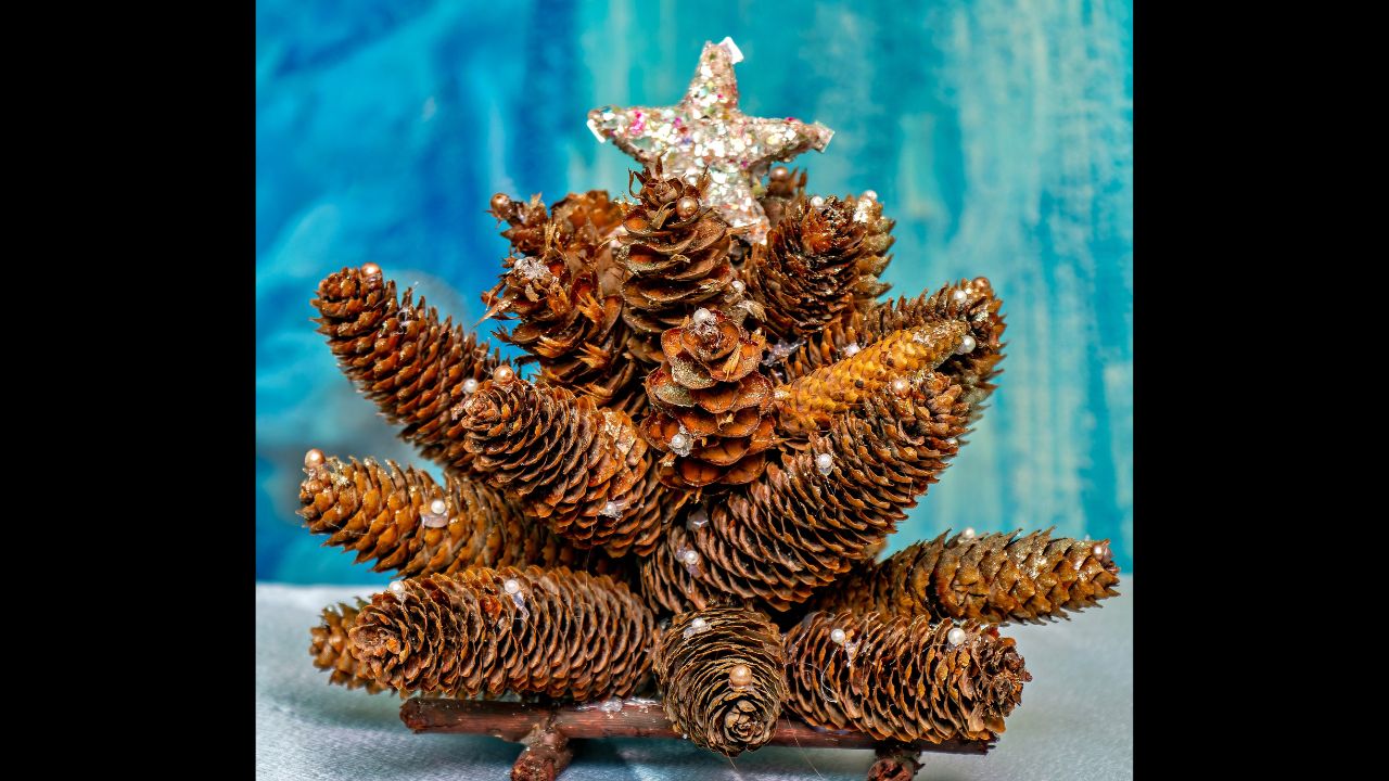 A bunch of pine cones with a star on top of them