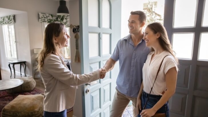 18 Home Staging Mistakes Making Buyers Walk Away