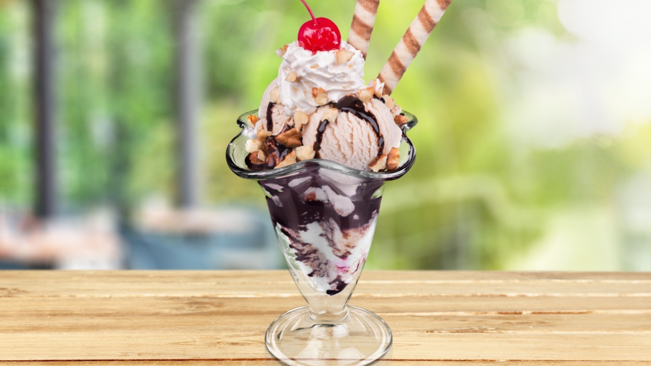 Ice Cream Sundae, Ice Cream, Chocolate.