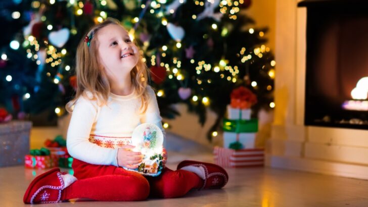 12 Holiday Decorations That Aren’t Worth Buying New