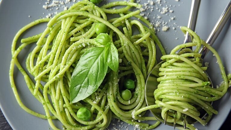 a plate of bright green pasta