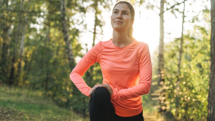 Professional Coach&rsquo;s 3 Simple Steps to Help Total Beginners Start Running in 2026