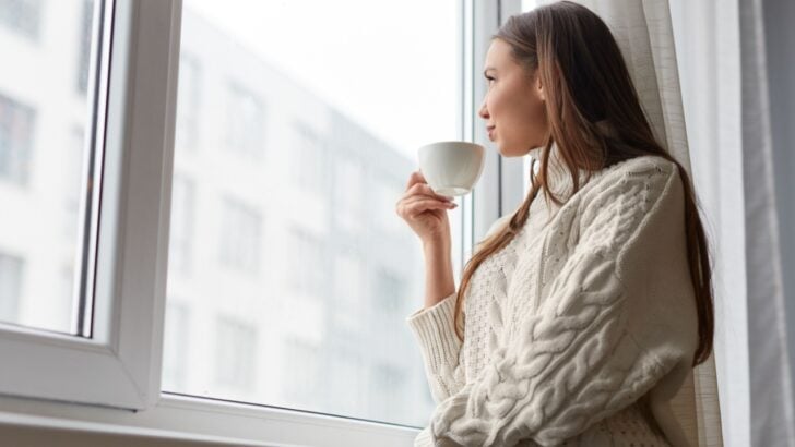 There’s Still a Cold Front Coming, Here Are 3 Ways to Battle Window Condensation