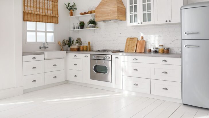 4 Floor Choices That Make a Kitchen Feel Bigger