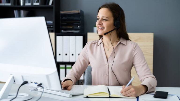 Virtual Online Remote Video Call With Assistant