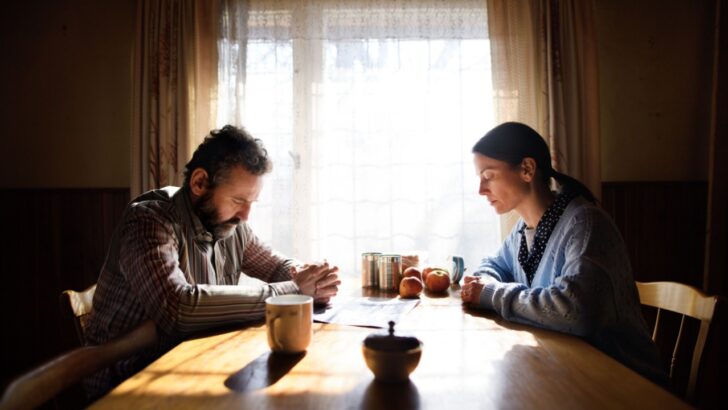 13 False Beliefs About the Lower Class Exposed