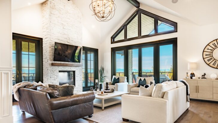 Home Lighting: 5 Illuminating Trends That Will Brighten a Home