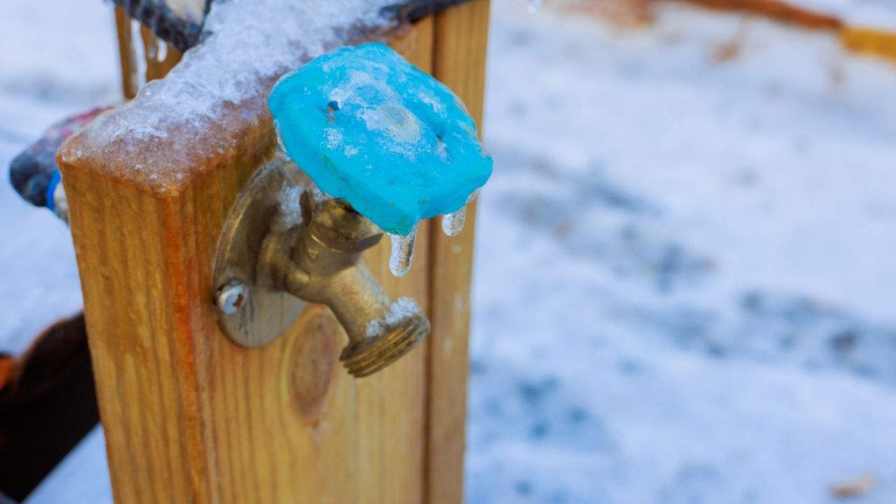frozen water faucet winter ice
