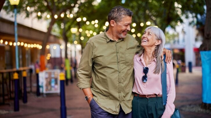15 Life Lessons That Help Us Age With More Happiness