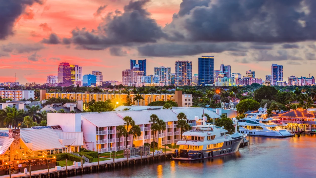 Fort Lauderdale, Florida, USA skyline.