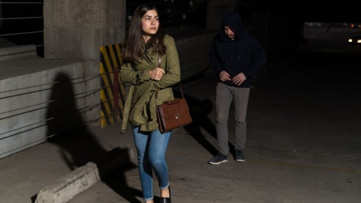 13 Ways Criminals Pick Their Next Victim (And How to Minimize Being a Target)