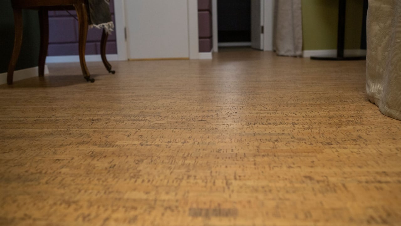 cork floor in the interior of the apartment